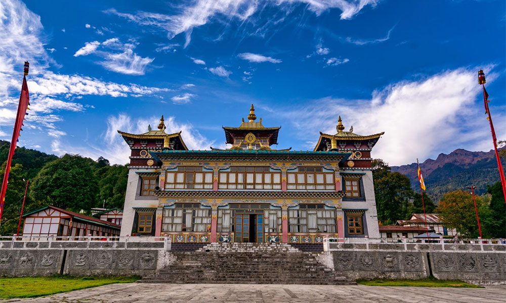 Explores-the-untouched-beauty-and-wilderness-of-Siang-district